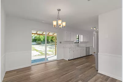 396 Lakeview Drive, Defuniak Springs, FL 32433 - Photo 9