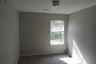 207 Swaying Pine Ct, Crestview, FL 32539 - Photo 7