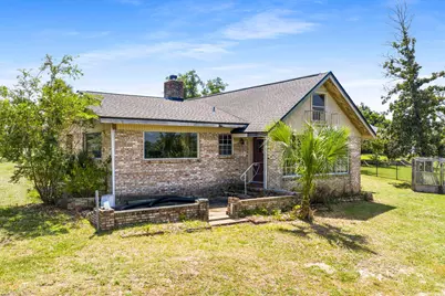 1803 E 9th Street E, Lynn Haven, FL 32444 - Photo 31