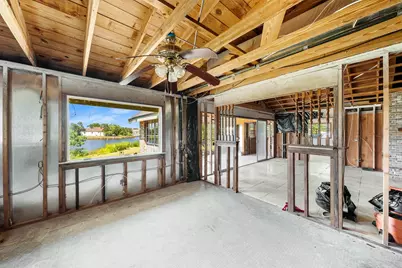 1803 E 9th Street E, Lynn Haven, FL 32444 - Photo 25