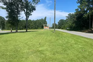 118 Peach Tree St, Paxton, FL 32538 - Photo 23