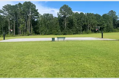 118 Peach Tree Street, Paxton, FL 32538 - Photo 33