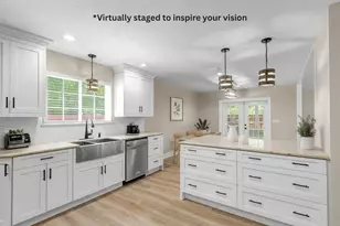 343 Oaklake Ln, Niceville, FL 32578 - Photo 3