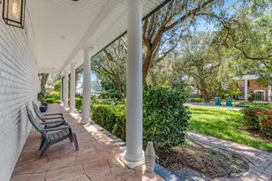 111 Troy Cir, Fort Walton Beach, FL 32547 - Photo 11