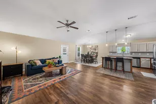 2423 Raider Ln, Navarre, FL 32566 - Photo 7