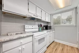 940 Hwy 98, Destin, FL 32541 - Photo 13