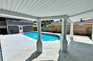 25 NW Memorial Parkway NW, Fort Walton Beach, FL 32548 - Photo 57