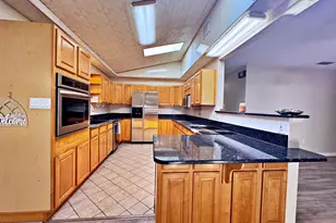 25 NW Memorial Parkway NW, Fort Walton Beach, FL 32548 - Photo 21