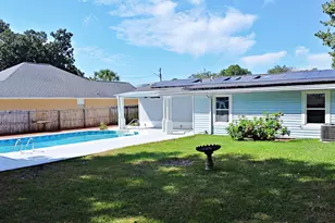 25 NW Memorial Parkway NW, Fort Walton Beach, FL 32548 - Photo 13