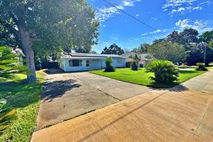 25 NW Memorial Parkway NW, Fort Walton Beach, FL 32548 - Photo 17