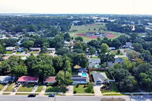 25 NW Memorial Parkway NW, Fort Walton Beach, FL 32548 - Photo 5