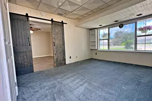 25 NW Memorial Parkway NW, Fort Walton Beach, FL 32548 - Photo 35