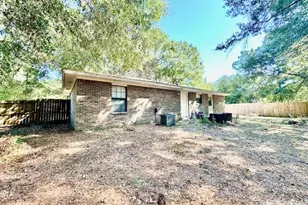 423 John King Rd, Crestview, FL 32539 - Photo 23