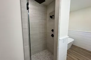 602 Ivy Ave, Niceville, FL 32578 - Photo 15