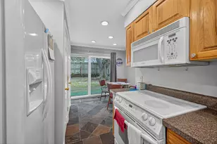 210 Pelham Rd, Fort Walton Beach, FL 32547 - Photo 13