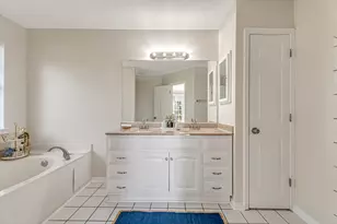 413 Emerald Pointe Dr, Mary Esther, FL 32569 - Photo 51