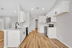 3205 Liz Ct, Crestview, FL 32539 - Photo 7