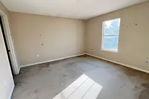 6121 Robin Rd, Crestview, FL 32539 - Photo 7