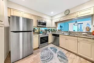 17 Forest Hills Ln, Miramar Beach, FL 32550 - Photo 9