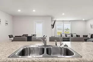 6401 Bellavia Ln, Panama City, FL 32404 - Photo 15