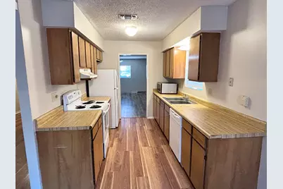 318 Austin Avenue, Mary Esther, FL 32569 - Photo 3