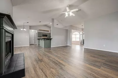 2111 Hagood Loop, Crestview, FL 32536 - Photo 19