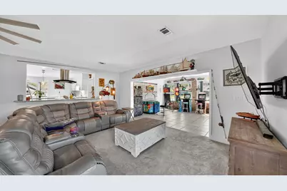 6500 Calle De Lago, Navarre, FL 32566 - Photo 3