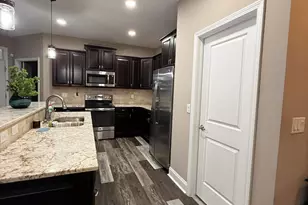 923A NW Central Ave NW, Fort Walton Beach, FL 32547 - Photo 9