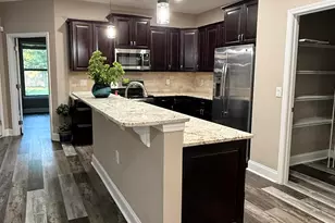 923A NW Central Ave NW, Fort Walton Beach, FL 32547 - Photo 21