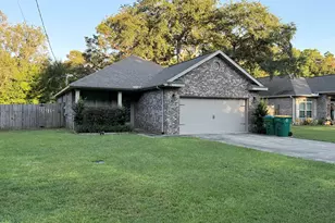 923A NW Central Ave NW, Fort Walton Beach, FL 32547 - Photo 3