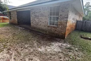 1022 Freeport Ct, Mary Esther, FL 32569 - Photo 13