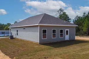 320 Woodlands Blvd, Defuniak Springs, FL 32433 - Photo 3