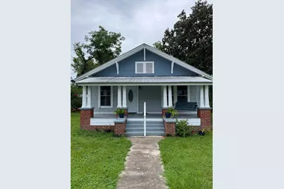 145 W Live Oak Avenue, Defuniak Springs, FL 32435 - Photo 1