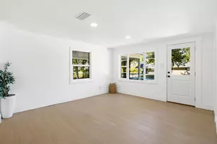 42 Roosevelt Ave, Defuniak Springs, FL 32435 - Photo 7