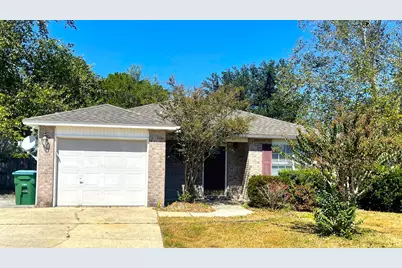 106 Louise Drive, Crestview, FL 32536 - Photo 1
