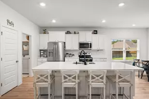 53 Siesta Cir, Freeport, FL 32439 - Photo 5