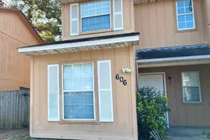 606 Virginia Oak Ct, Fort Walton Beach, FL 32548 - Photo 1