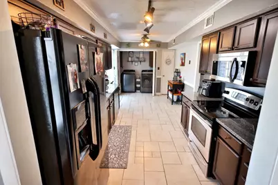 410 Woodland Park Circle, Mary Esther, FL 32569 - Photo 13