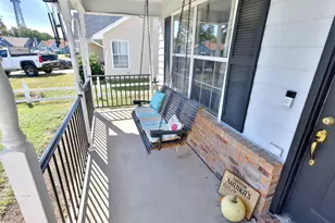 410 Woodland Park Cir, Mary Esther, FL 32569 - Photo 41