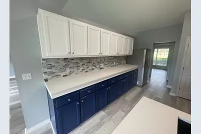 427 Triton Street, Crestview, FL 32536 - Photo 3