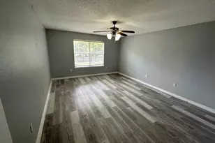 427 Triton St, Crestview, FL 32536 - Photo 7