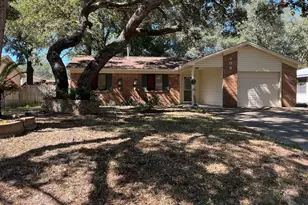 309 Goldenrod Ct, Niceville, FL 32578 - Photo 1