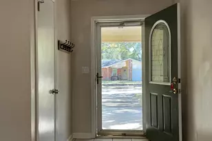 309 Goldenrod Ct, Niceville, FL 32578 - Photo 5