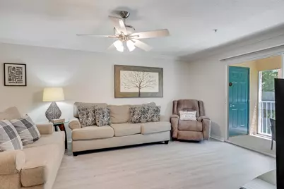 4274 Calinda Lane #225, Niceville, FL 32578 - Photo 3