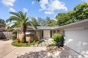 507 Amelia St, Fort Walton Beach, FL 32547 - Photo 1