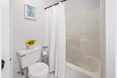 1730 Village Parkway, Gulf Breeze, FL 32563 - Photo 37