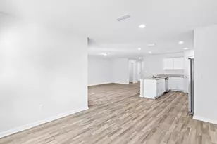 462 Whispering Creek Ave, Freeport, FL 32439 - Photo 7