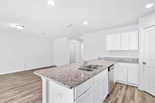 462 Whispering Creek Ave, Freeport, FL 32439 - Photo 17