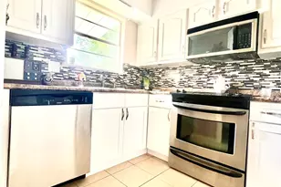 307 NW Sikes Circle NW, Fort Walton Beach, FL 32548 - Photo 9