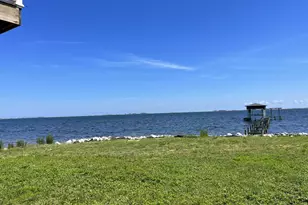 4881 Soundside Dr, Gulf Breeze, FL 32563 - Photo 3